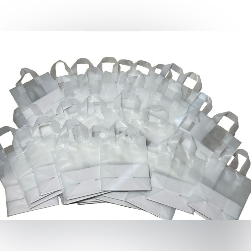 40 Opaque Party Bags/Gift Bags